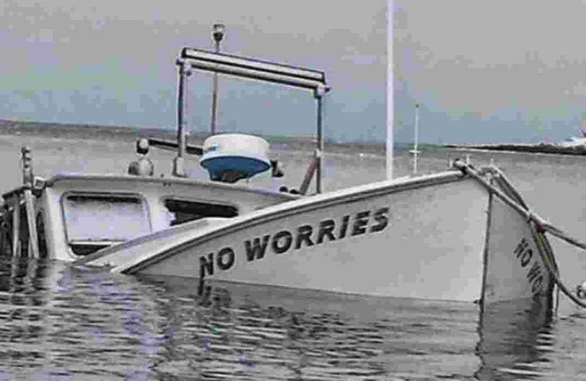 Dlaczego statki pływają?